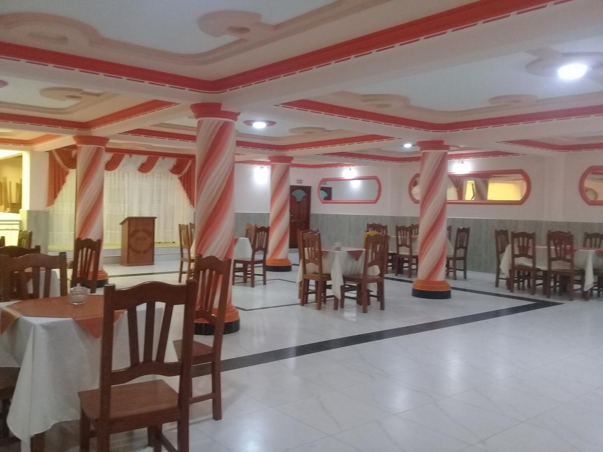 Hotel Ideal Вильясон Экстерьер фото