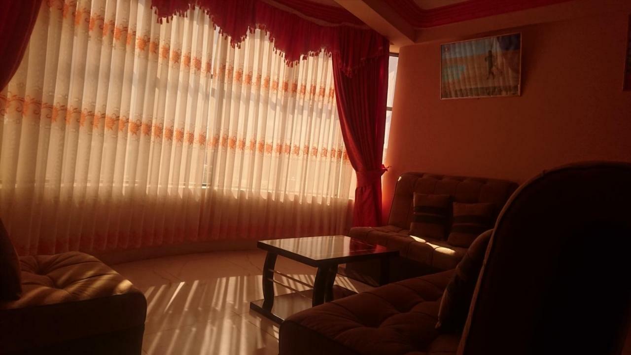 Hotel Ideal Вильясон Экстерьер фото