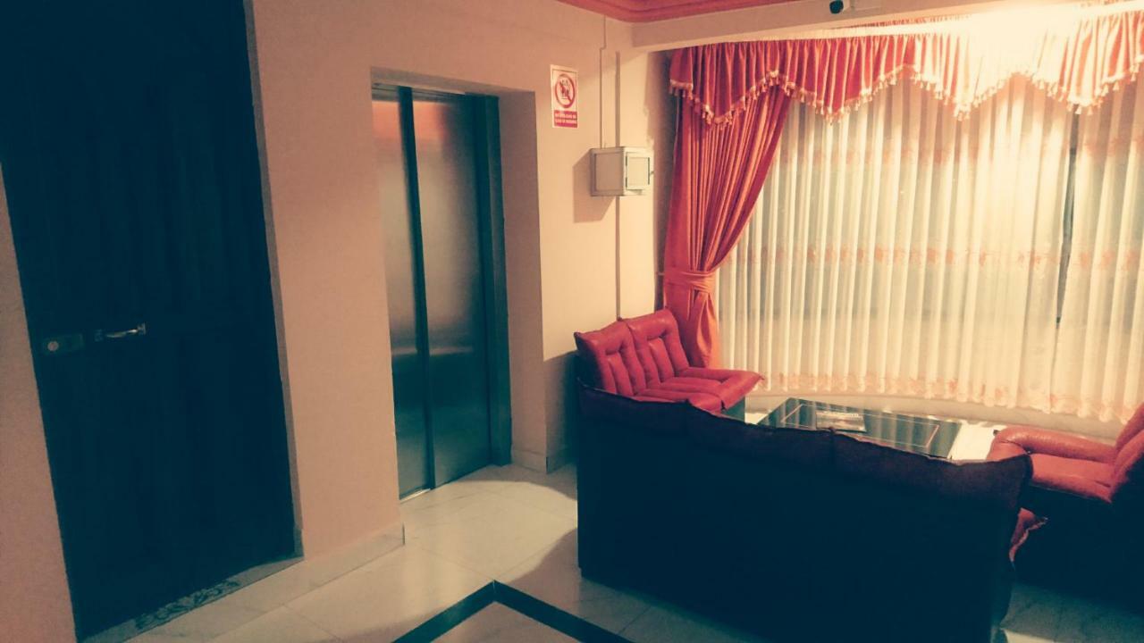 Hotel Ideal Вильясон Экстерьер фото
